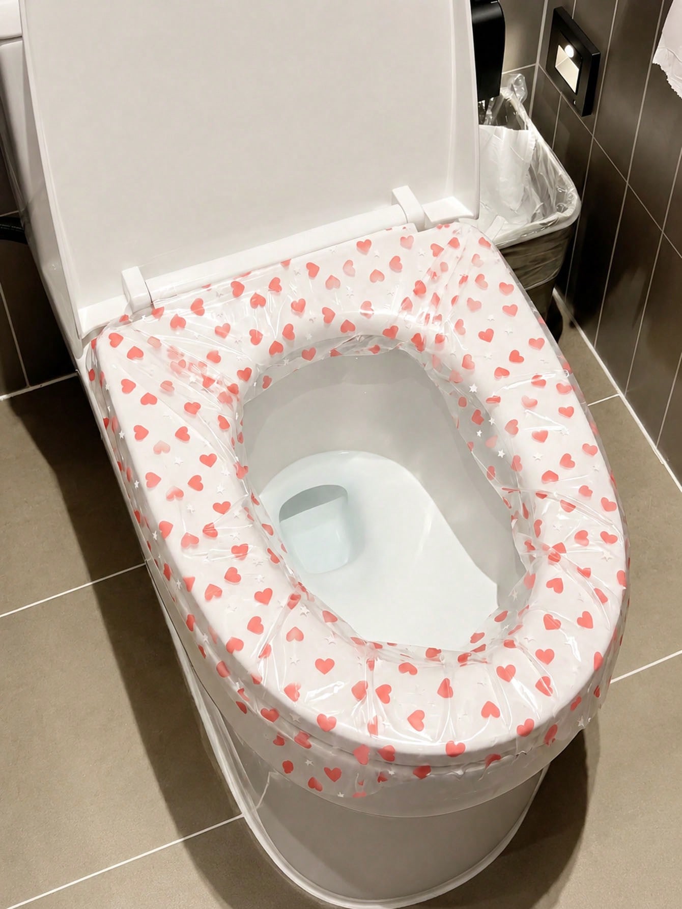 แผ่นรองนั่งชักโครกแบบใช้แล้วทิ - Home Bathroom Equipment บทวิจารณ์และราคา